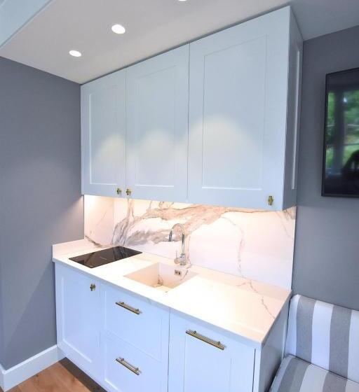 דירת חדר עם טרסה, Rivalago