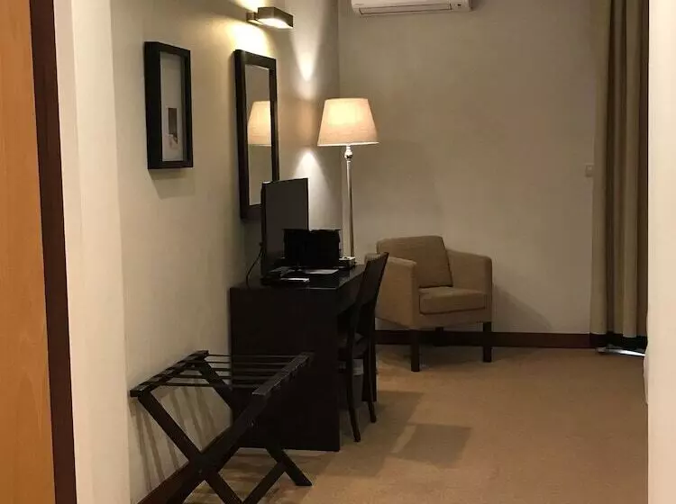 スーペリアールーム, Sj