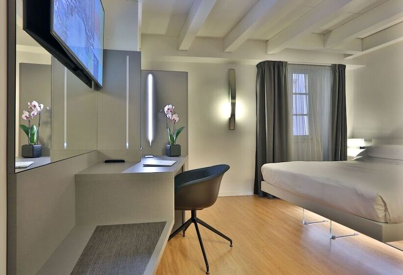 스탠다드 룸, Urban Hotel Design