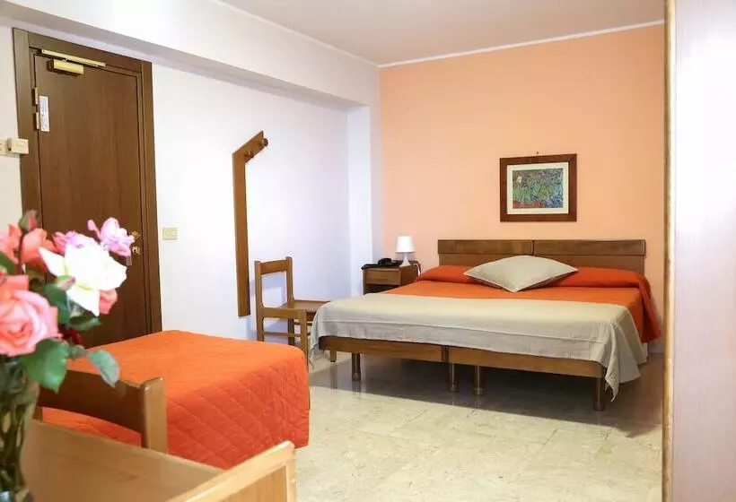 スタンダード４人部屋, Villa Mater