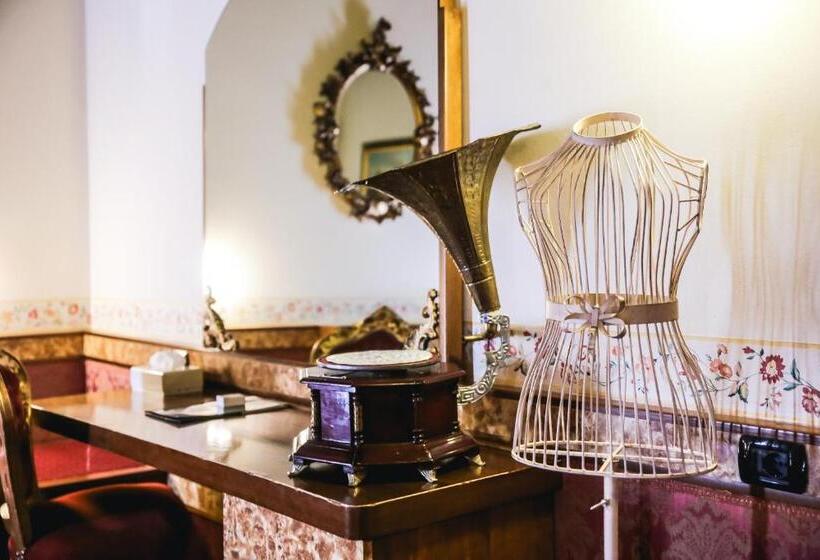 Family Suite, Villa Pigalle
