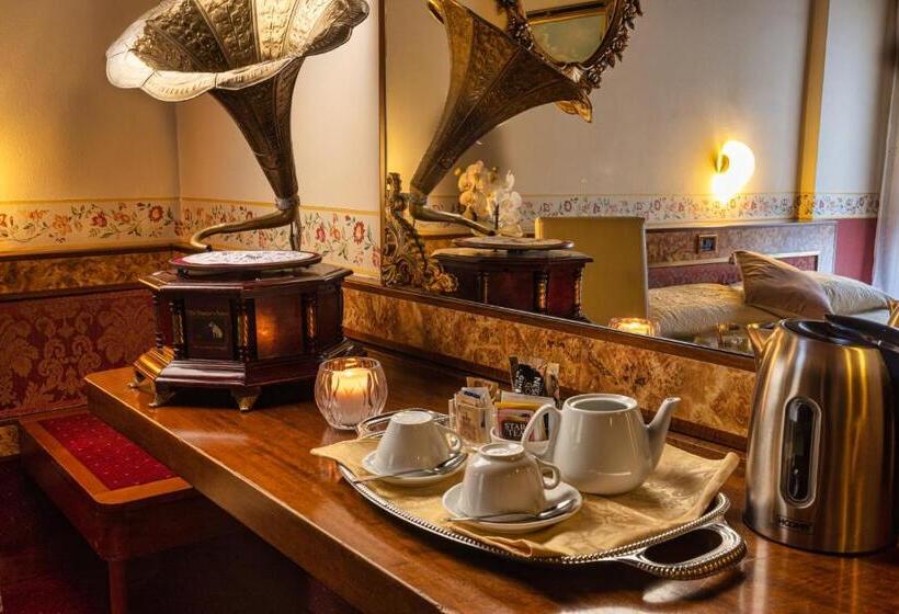 Family Suite, Villa Pigalle