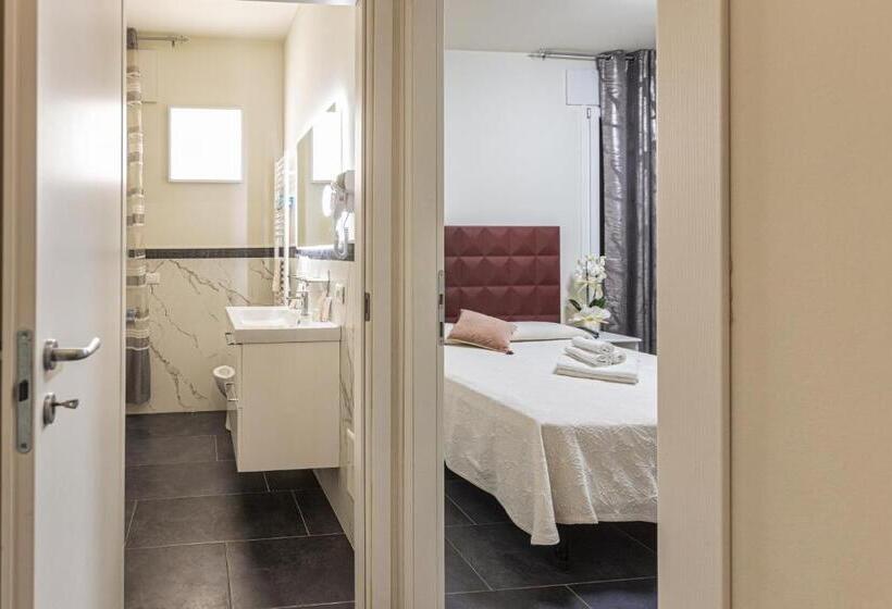 高级大房间, Villa Pigalle