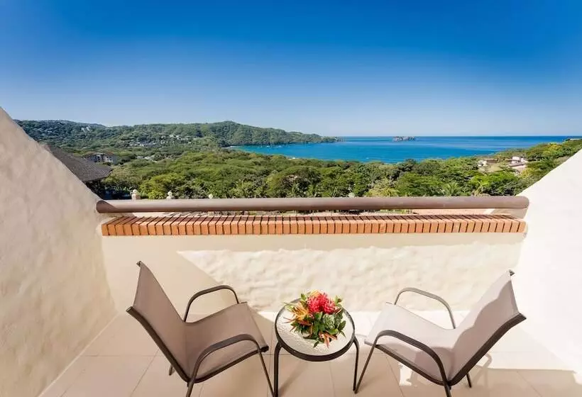 اتاق لوکس با تخت دو نفره بزرگ, Villas Sol Beach Resort