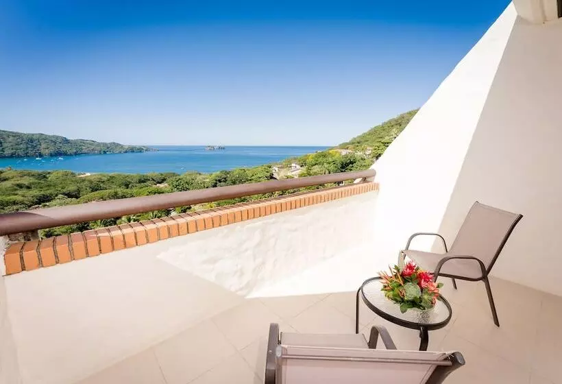 اتاق لوکس با تخت بزرگ, Villas Sol Beach Resort