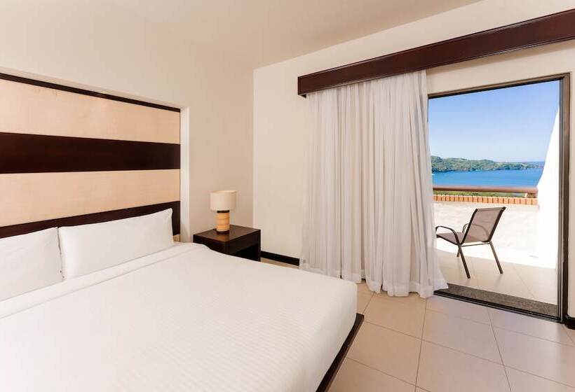 غرفة ديلوكس سرير كينج, Villas Sol Beach Resort