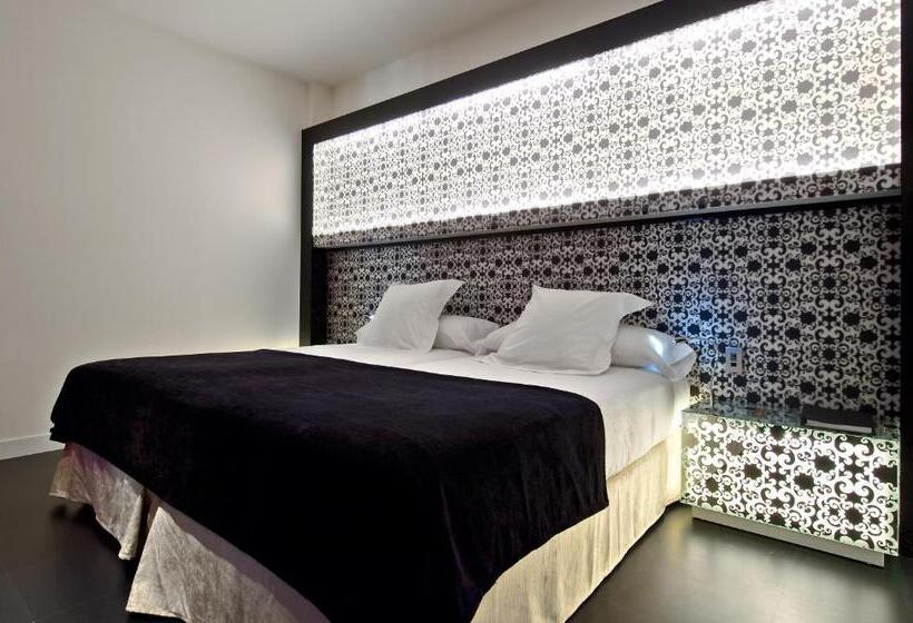 Quarto Economy, Vincci Via 66