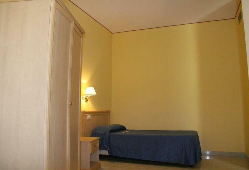 חדר סטנדרט, Yacht Marina