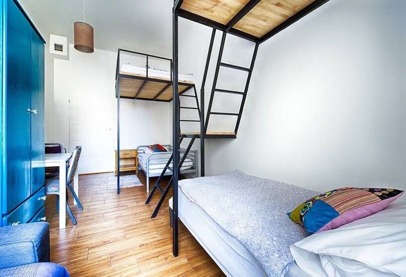 اتاق استاندارد با سرویس بهداشتی مشترک, Old Town Kanonia Hostel & Apartments