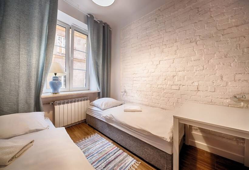 דירת חדר בסיסית, Old Town Kanonia Hostel & Apartments