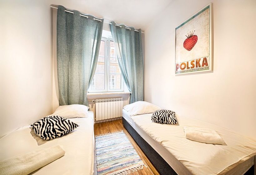 Апартаменты Basic 1 Спальня, Old Town Kanonia Hostel & Apartments