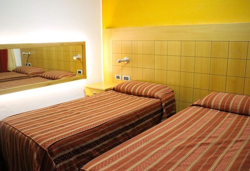 Номер Стандарт, Orange Motel