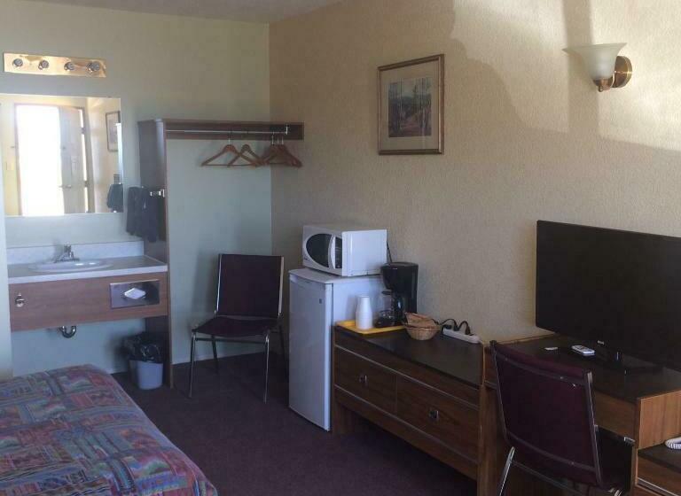 Номер Стандарт, Gravelbourg Inn