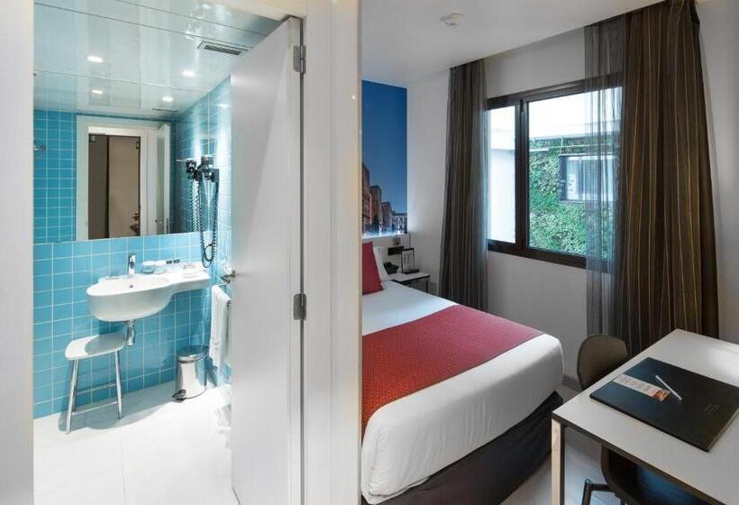 Номер Стандарт Индивидуальный, Catalonia Avinyo