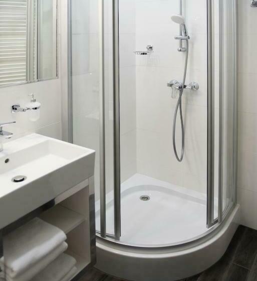 スタンダードシングルルーム, Central