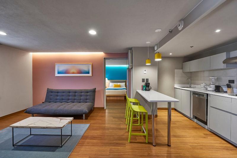 Люкс, City Express Suites By Marriott Queretaro