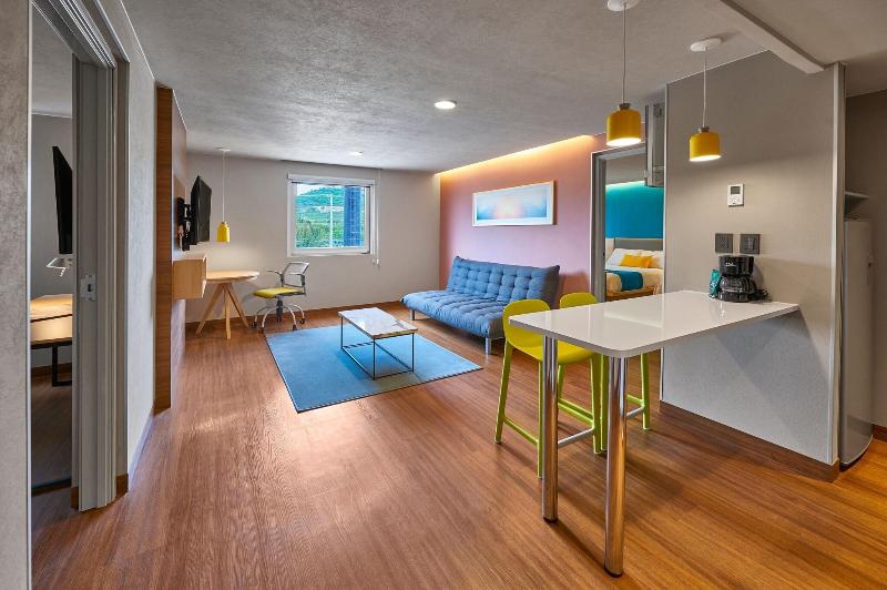 Люкс, City Express Suites By Marriott Queretaro