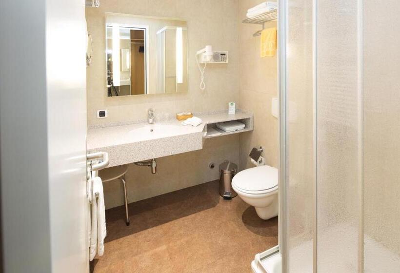 חדר סטנדרט, Coronado