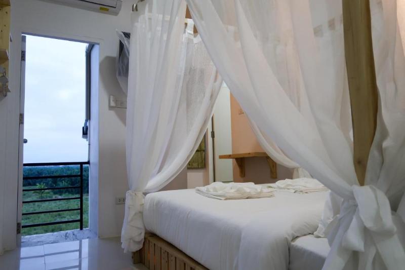 جناح جونيور ذو إطلالة جانبية على البحر, Daios Luxury Living