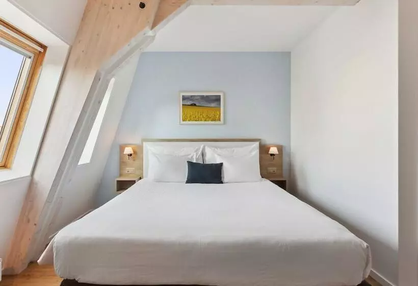スタンダードルーム, Hôtel De La Couronne