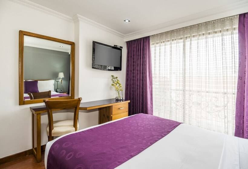 スーペリアールーム, Egina Bogota