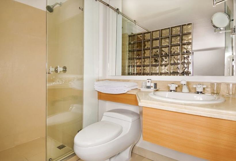 ジュニアスイート, Egina Bogota