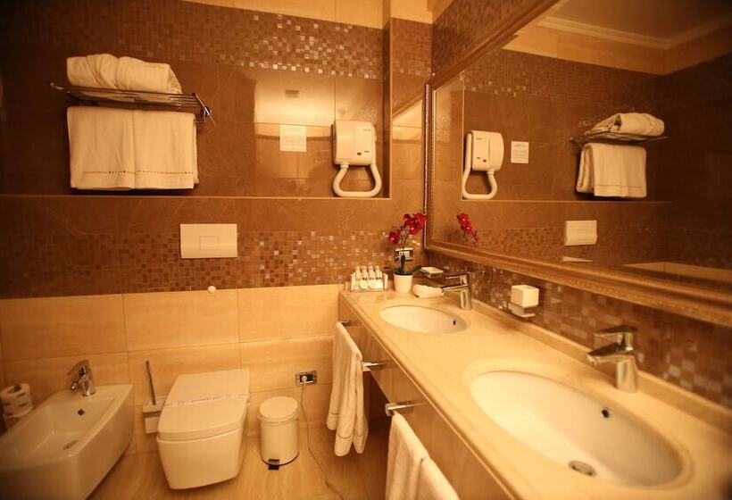 غرفة قياسية, Grand Hotel & Spa Tirana