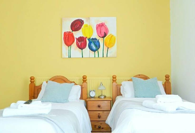 标准间, Kings Head Inn, Warwick