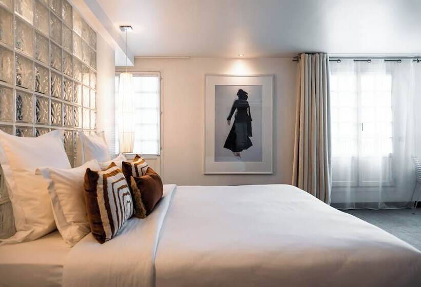 سوییت جونیور, Kube Hotel Paris