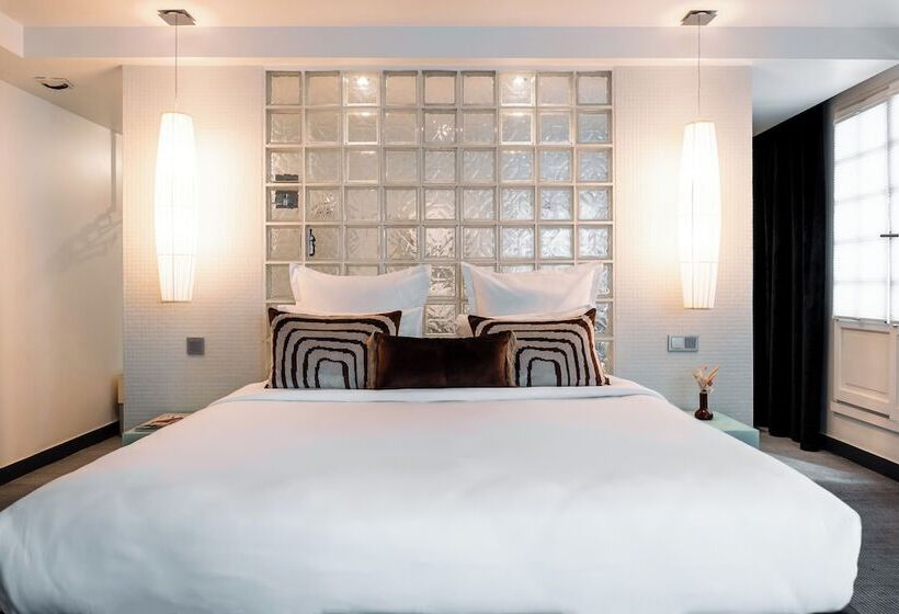 ジュニアスイート, Kube Hotel Paris