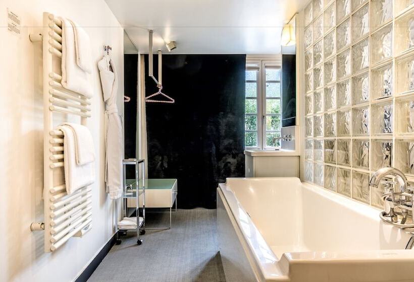 スイート, Kube Hotel Paris