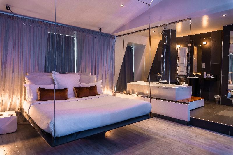 スイート, Kube Hotel Paris