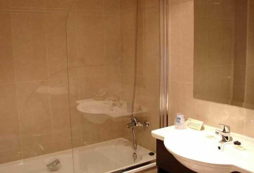 Номер Стандарт, La Borona