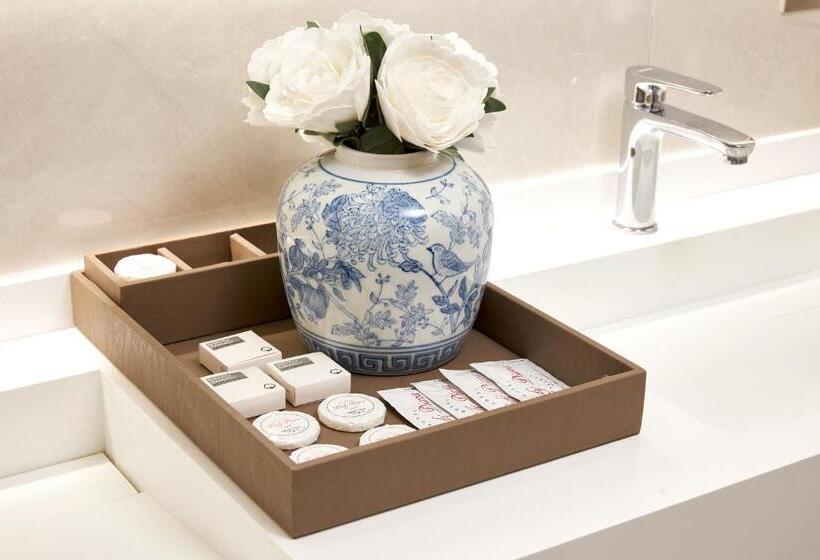 اتاق سوپریور, Lady Diana