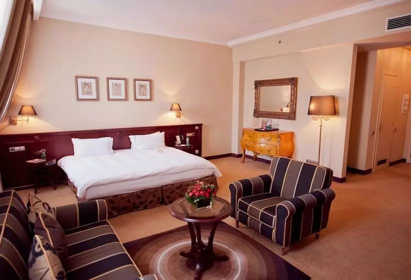Superior-huone, Opera Hotel The Leading Hotels Of The World