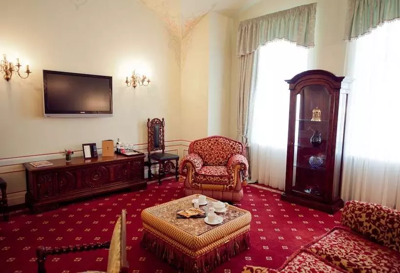 Sviitti, Opera Hotel The Leading Hotels Of The World
