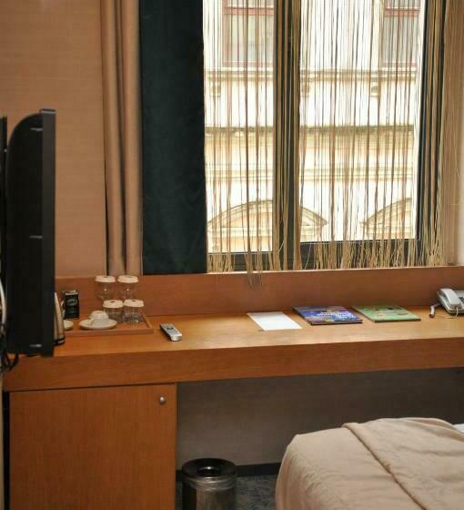 اتاق اکونومی, Pera Tulip