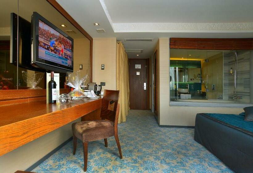 اتاق اجرایی, Pera Tulip