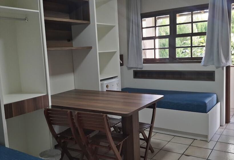 اتاق سوپریور با چشمانداز باغ, Sao Sebastiao Da Praia