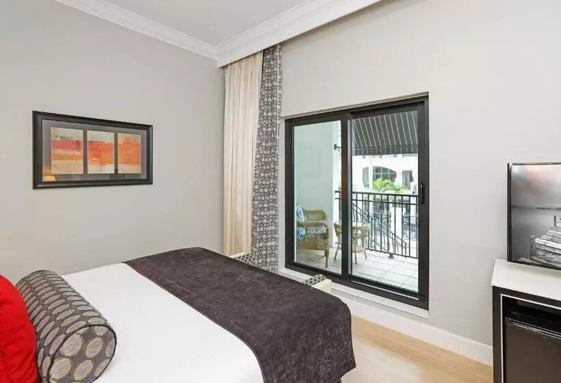اتاق لوکس با تخت بزرگ, Inn On Fifth