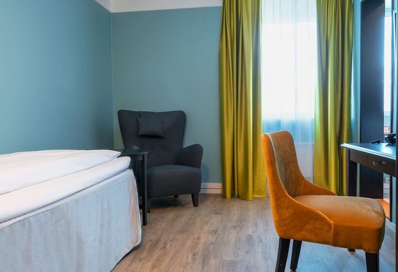 غرفة قياسية فردية, Thon Hotel Linne