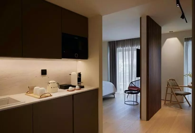景色の見えるスイートルーム, Dusit Suites Athens