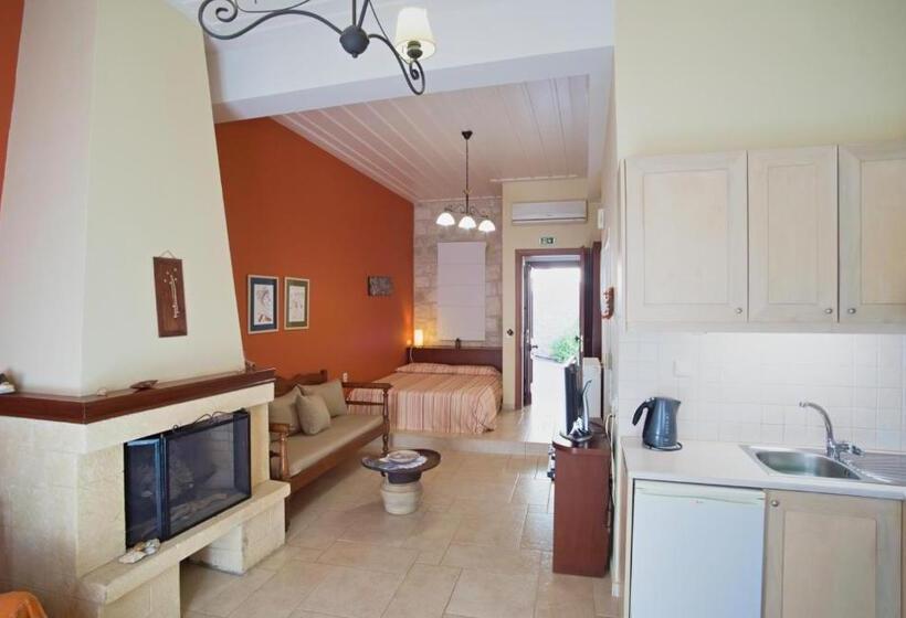 Люкс Комфорт, Katalagari Country Suites