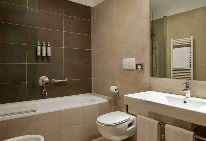 سوئیت با تخت بزرگ, Ac Hotel By Marriott Milan Sesto