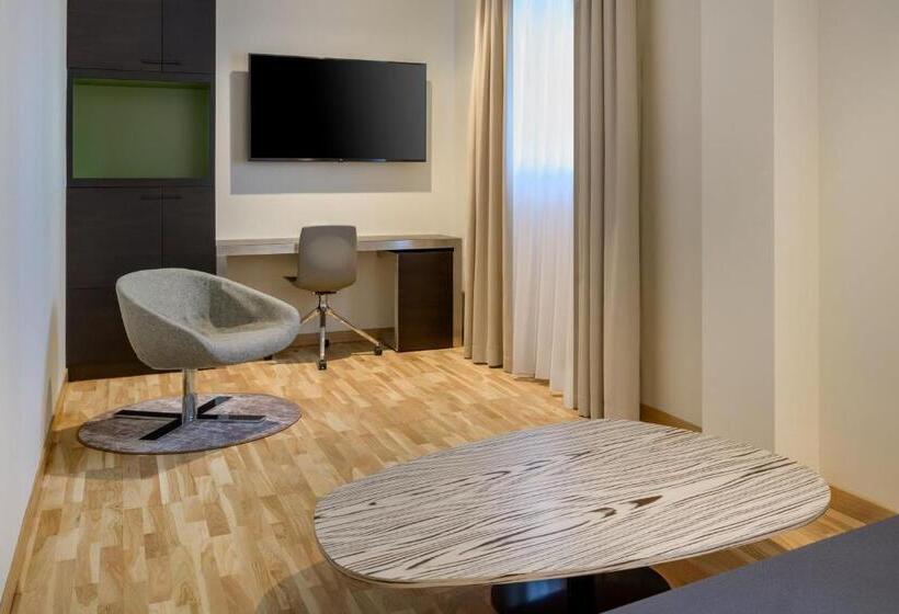 חדר דחוקס עם מיטת קינג, Ac Hotel By Marriott Milan Sesto