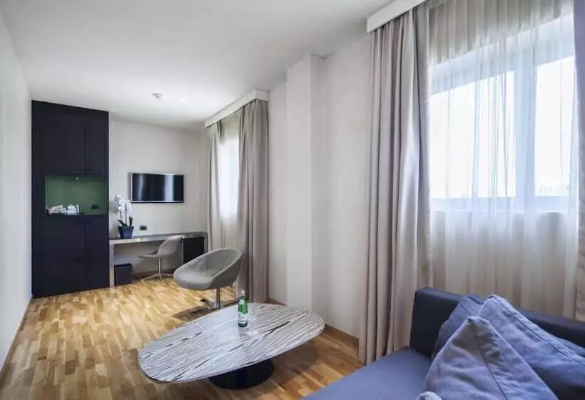 اتاق لوکس, Ac Hotel By Marriott Milan Sesto