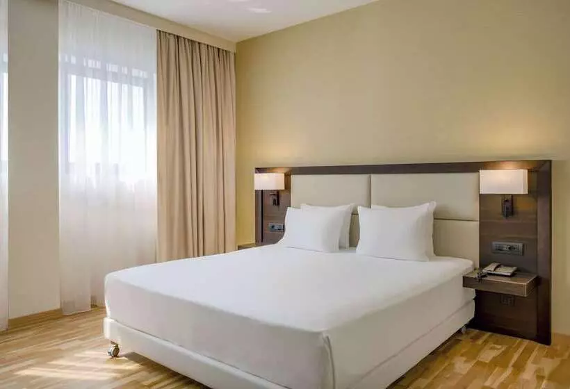 اتاق لوکس, Ac Hotel By Marriott Milan Sesto
