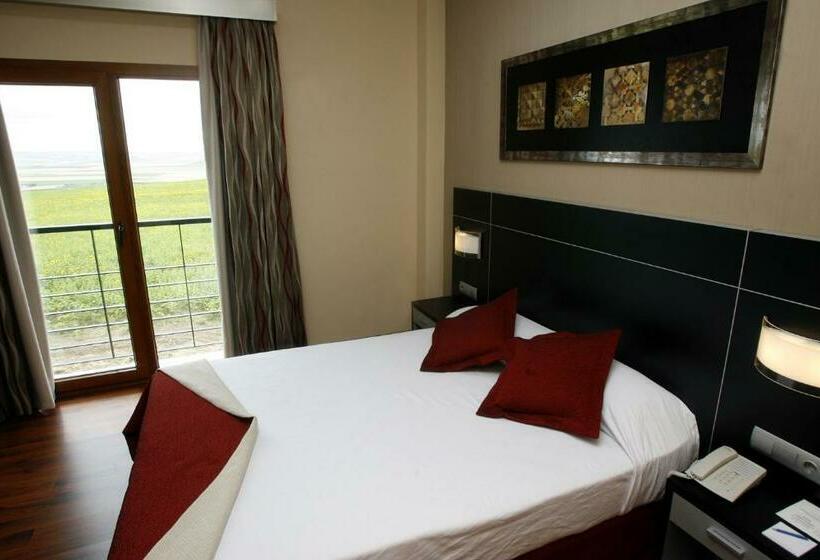 スタンダードルーム, Andalussia