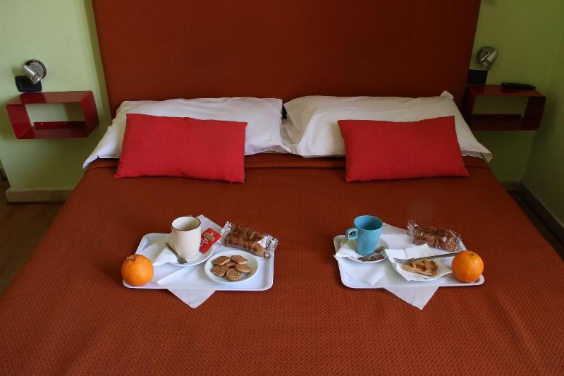 スタンダードルーム, Andalussia