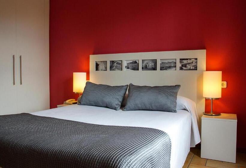 חדר סטנדרט, Antiga